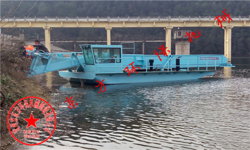 陕西汉中市洋县水利局购买的DFBJ-85 型全自动保洁船