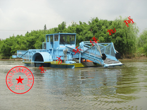 秦皇岛市水务局购买的DFGC-110 型全自动割草船